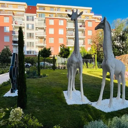 Jadore Secret Garden Panoramic *