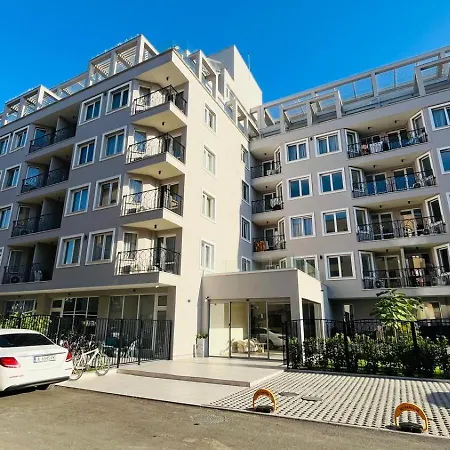 Apartament Jadore Secret Garden Panoramic Słoneczny Brzeg